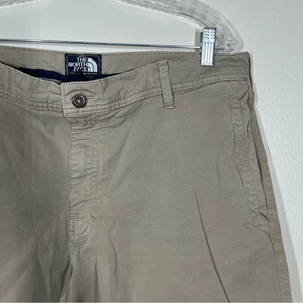 The North Face Men’s Khaki Tan Cotton Casual Shorts Size 36 Regular